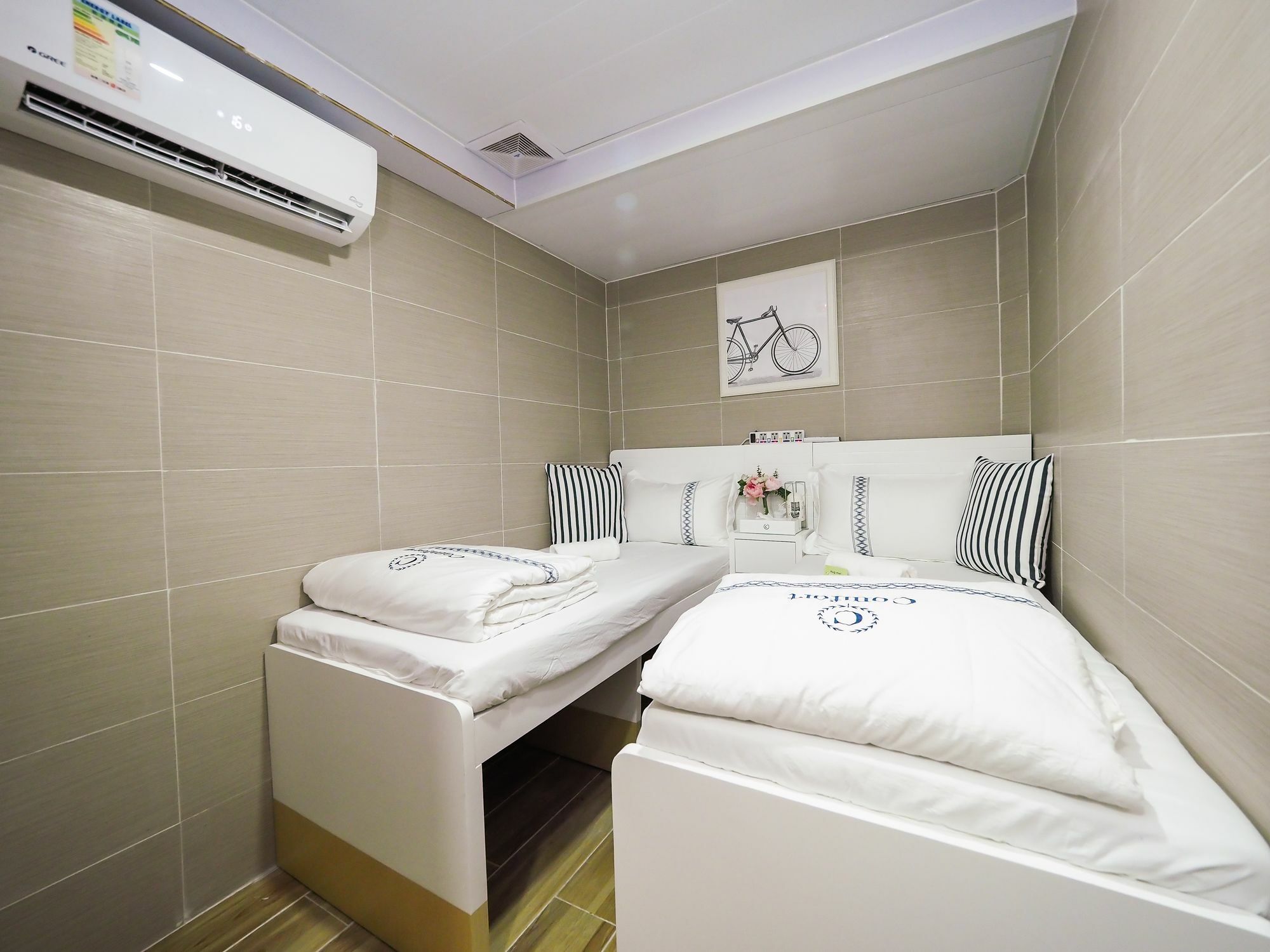 Hk International Hostel Tsim Sha Tsui  Buitenkant foto